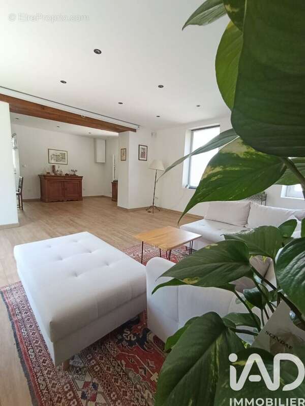 Maison 105 m² à Coulommiers-La-Tour  - photo 9