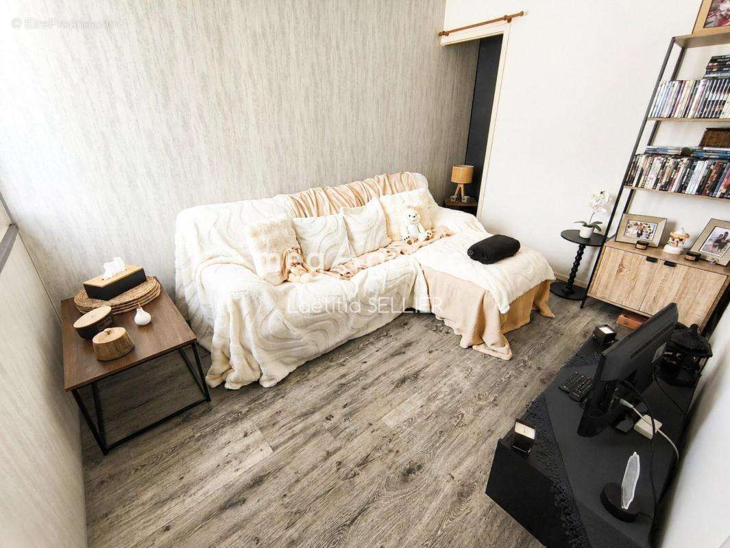 Superbe T4 entièrement rénové de 73 m² - photo 4