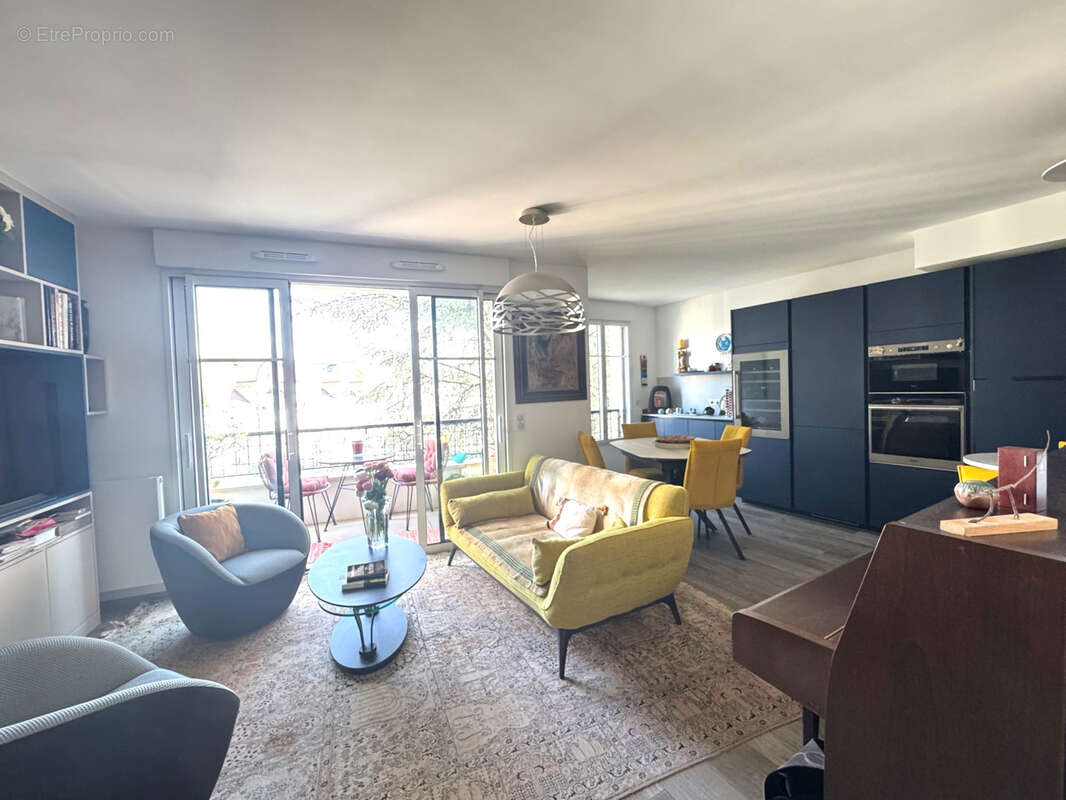 Appartement à SAINT-MAUR-DES-FOSSES