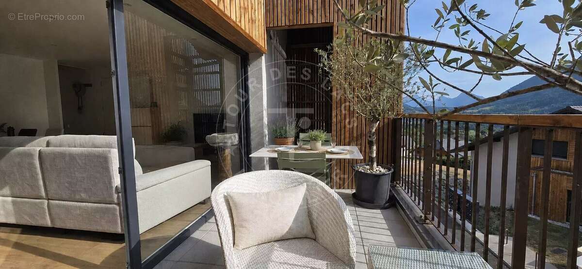 Appartement récent 3 pièces à Dingy-Saint-Clair - photo 4