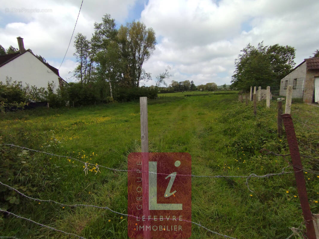 Terrain à FIENNES