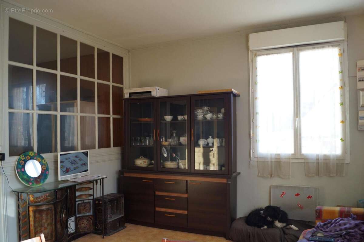 Photo 5 - Commerce à DANGE-SAINT-ROMAIN