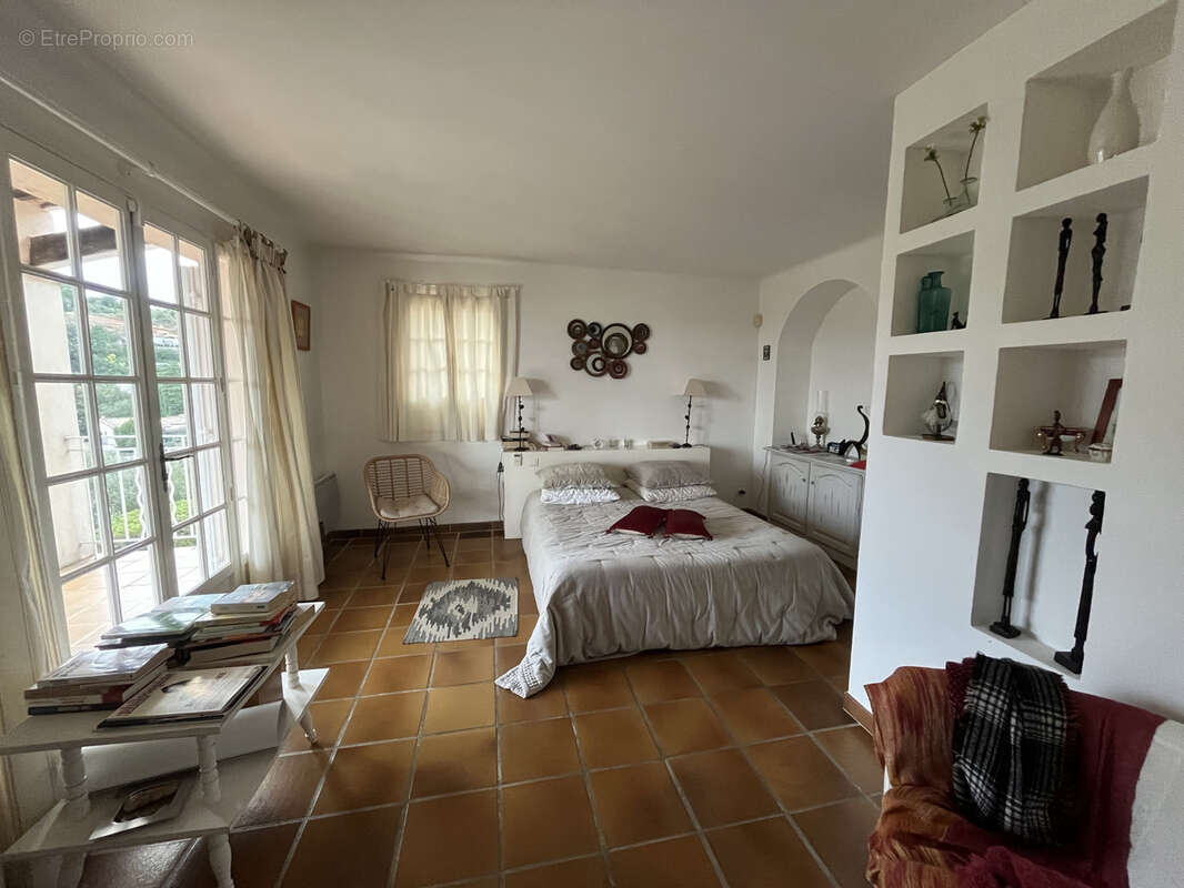 Maison à GRIMAUD