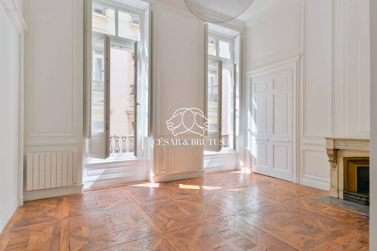 Appartement à LYON-2E