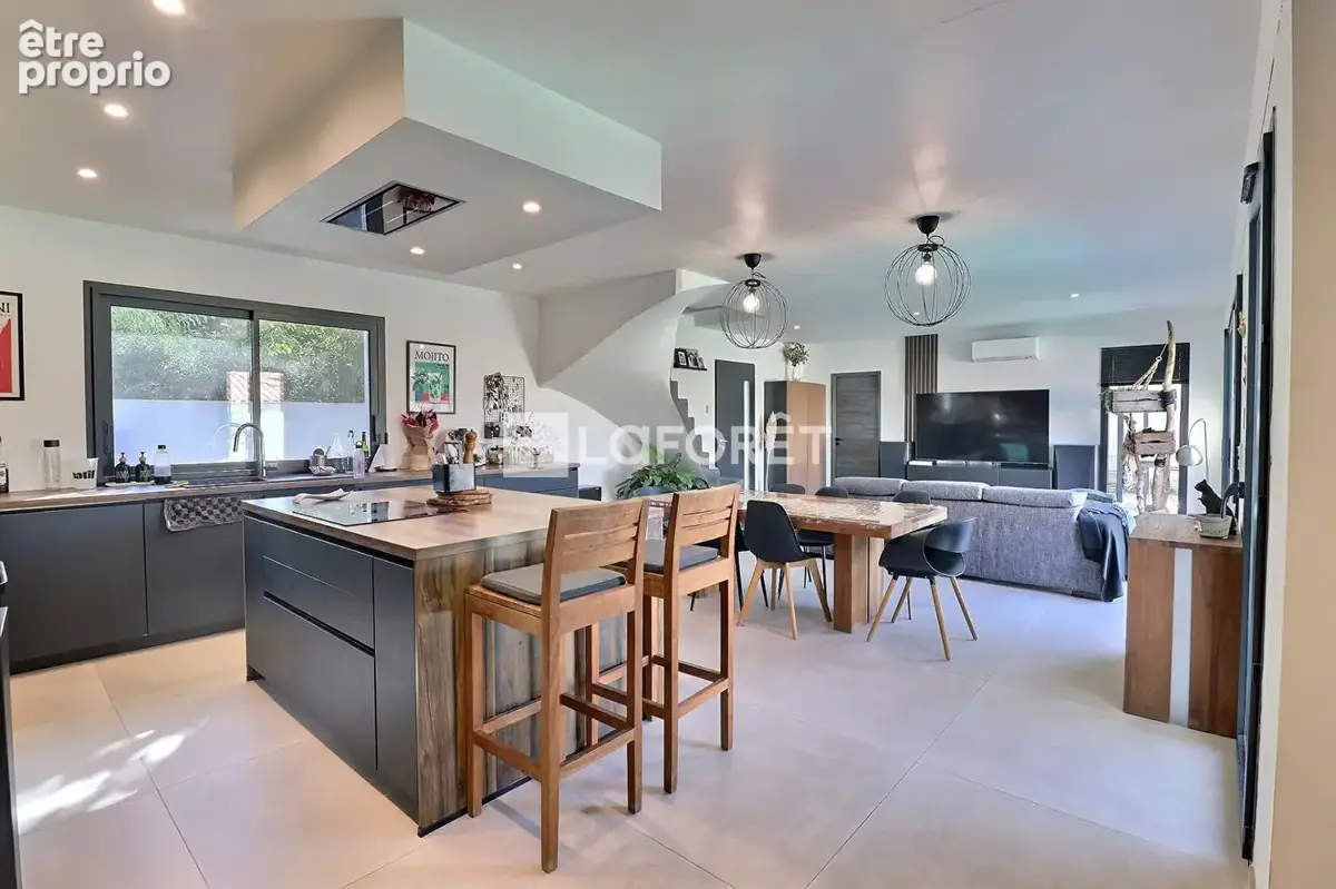Maison Pierrefeu Du Var 4 pièce(s) 126 m2 - photo 4