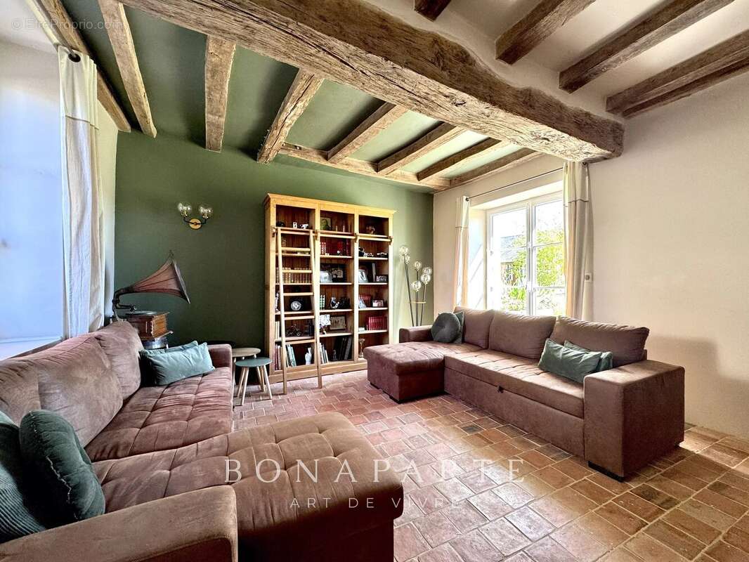 Varrains - propriété de charme avec gîte - photo 11