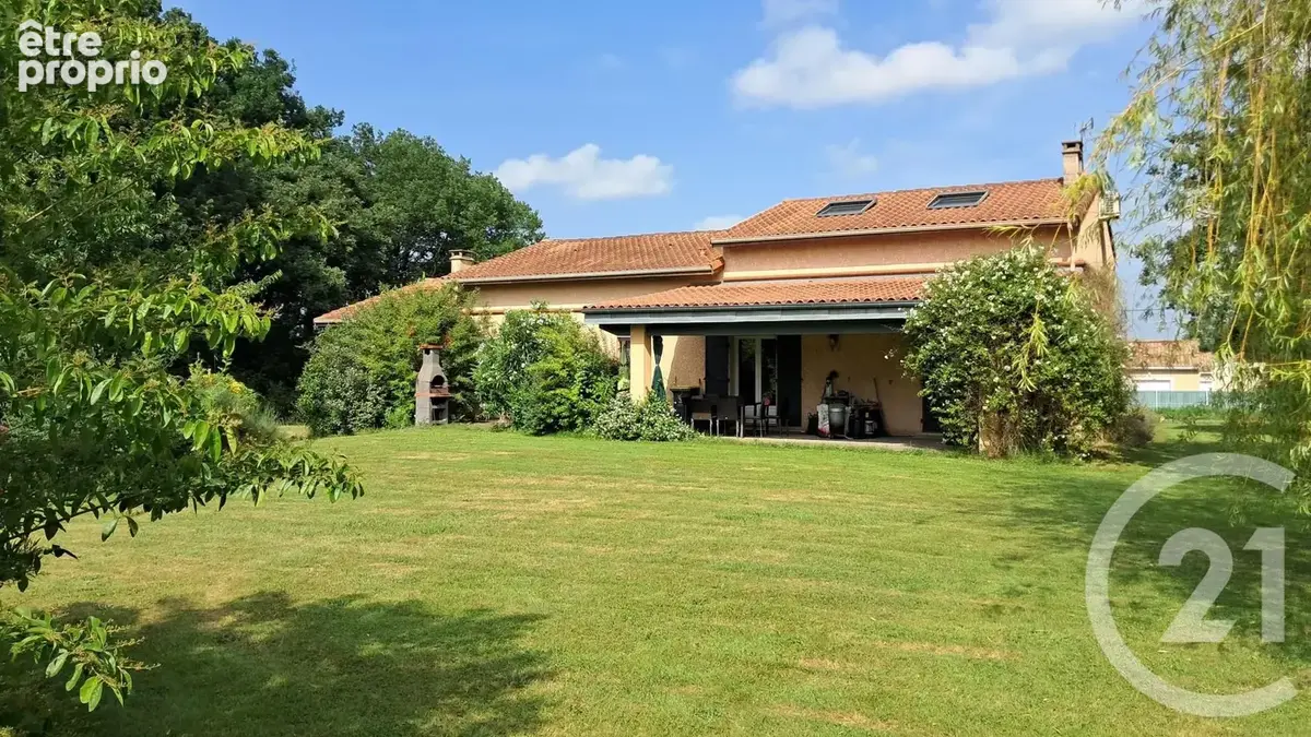 Maison 6 pièces 160 m² à vendre à Montesquieu-Volvestre (31310) - photo 6