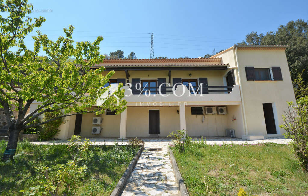 Maison à LES SALLES-DU-GARDON