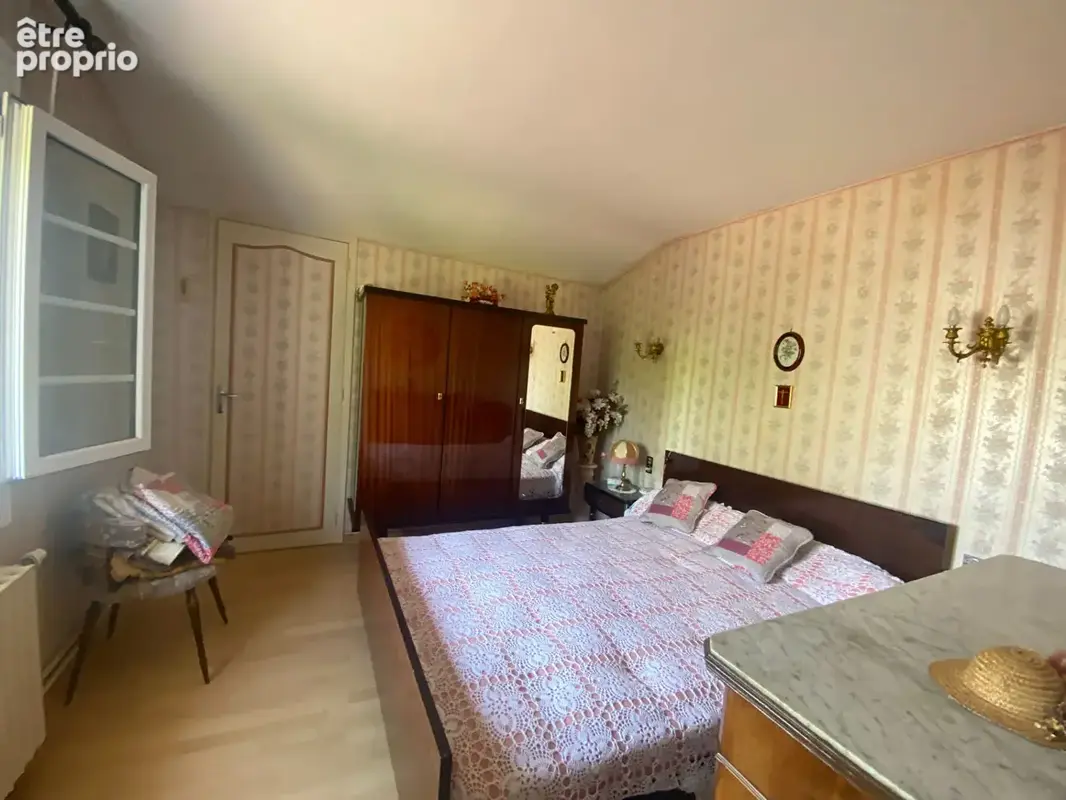 Maison avec 4 chambres, dont 2 de plain-pied, garage et jardin - photo 8