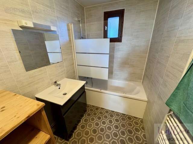 Appartement à ALBIEZ-MONTROND