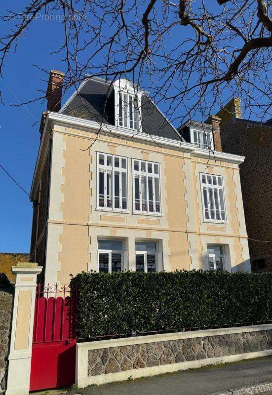 Maison à SAINT-MALO