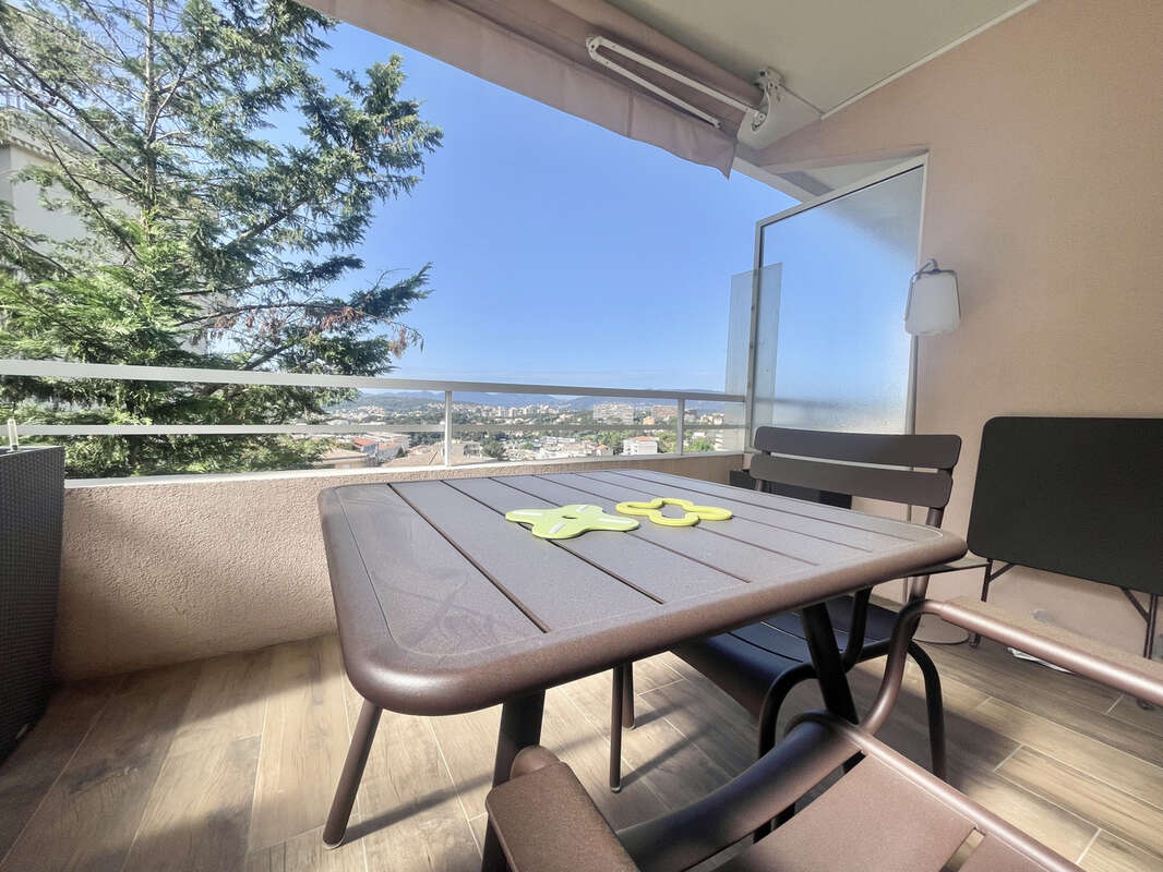 Bel appartement 3P , dans résidence de standing avec piscine - photo 6