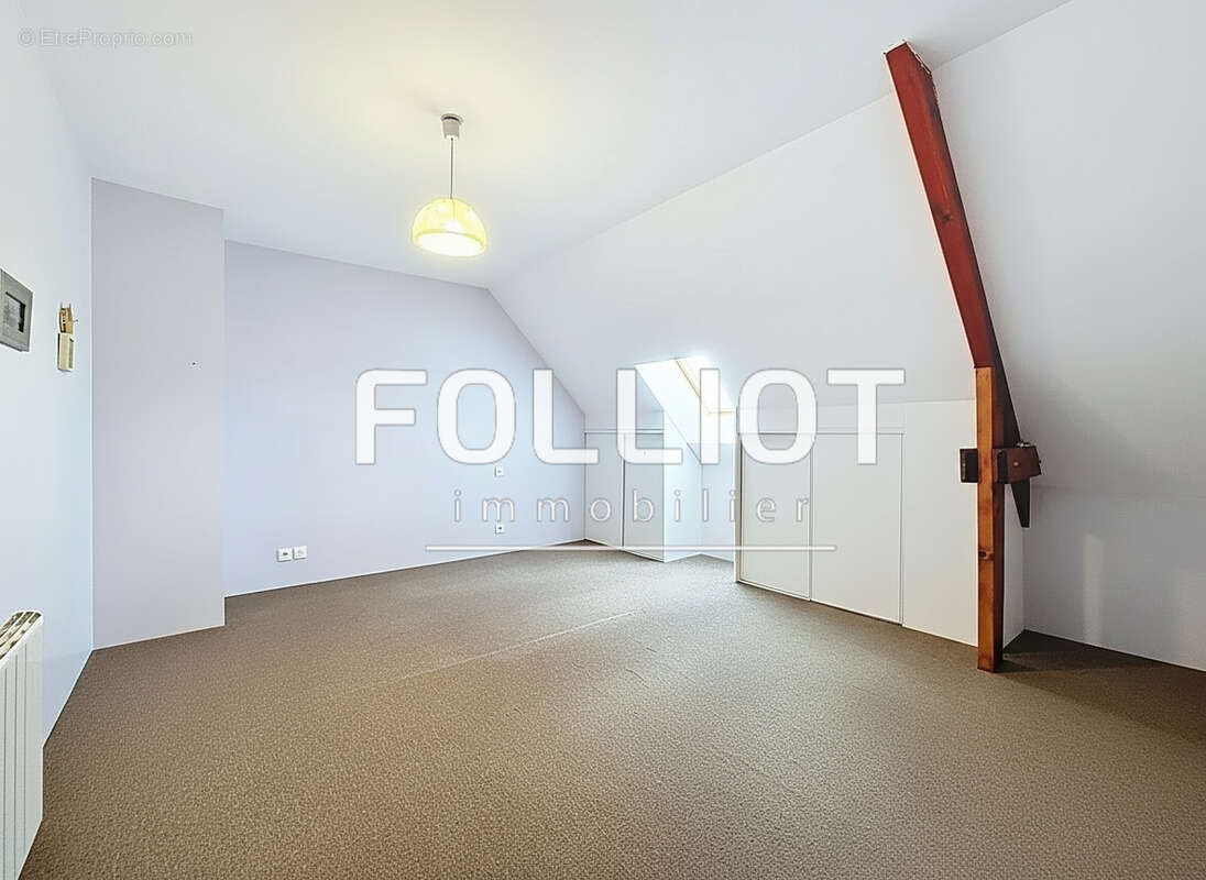 A Vendre - Maison 4/5 chambres avec vie de plain-pied à Saint-Martin-de-Fontenay - photo 7