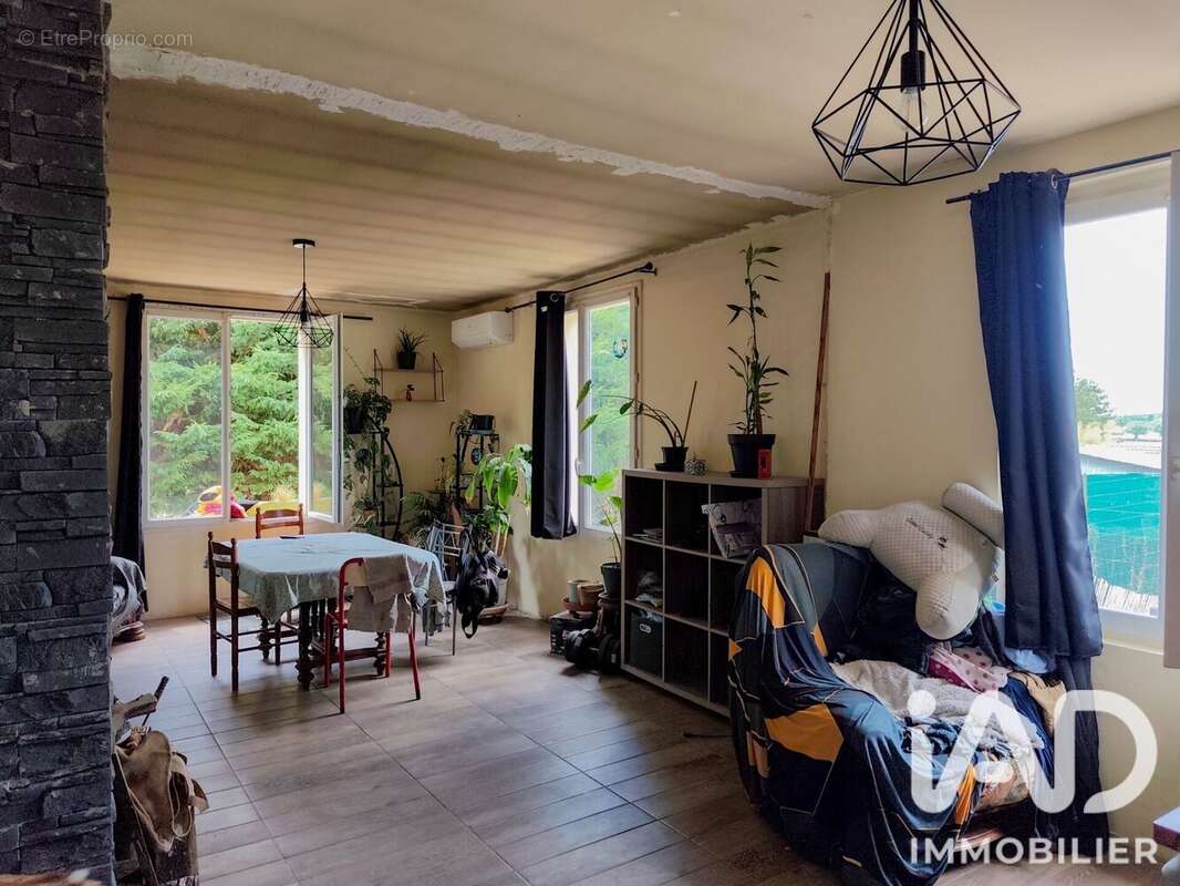 Maison 94 m² à Monetay-Sur-Loire  - photo 4
