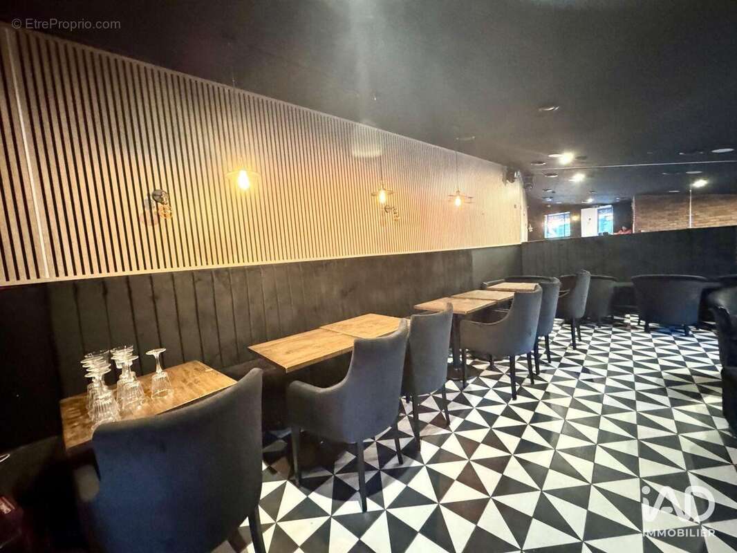 Photo 4 - Commerce à MONTMORENCY