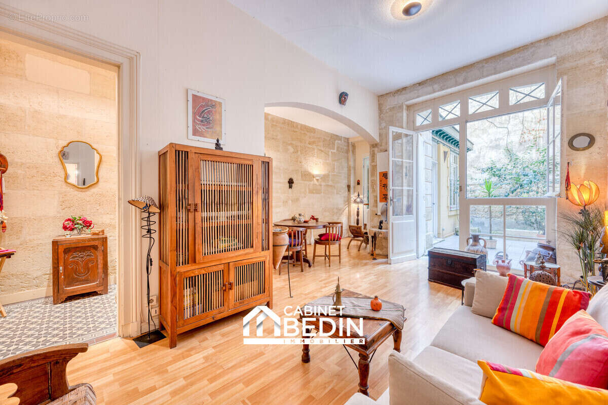 Appartement à BORDEAUX