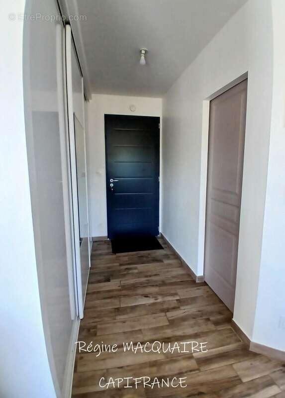 À vendre – Pavillon récent de plain‑pied (RT2012) : 4 pièces, 3 chambres, 1 259 m² de terrain, 44 m² de combles aménageables – V - photo 11