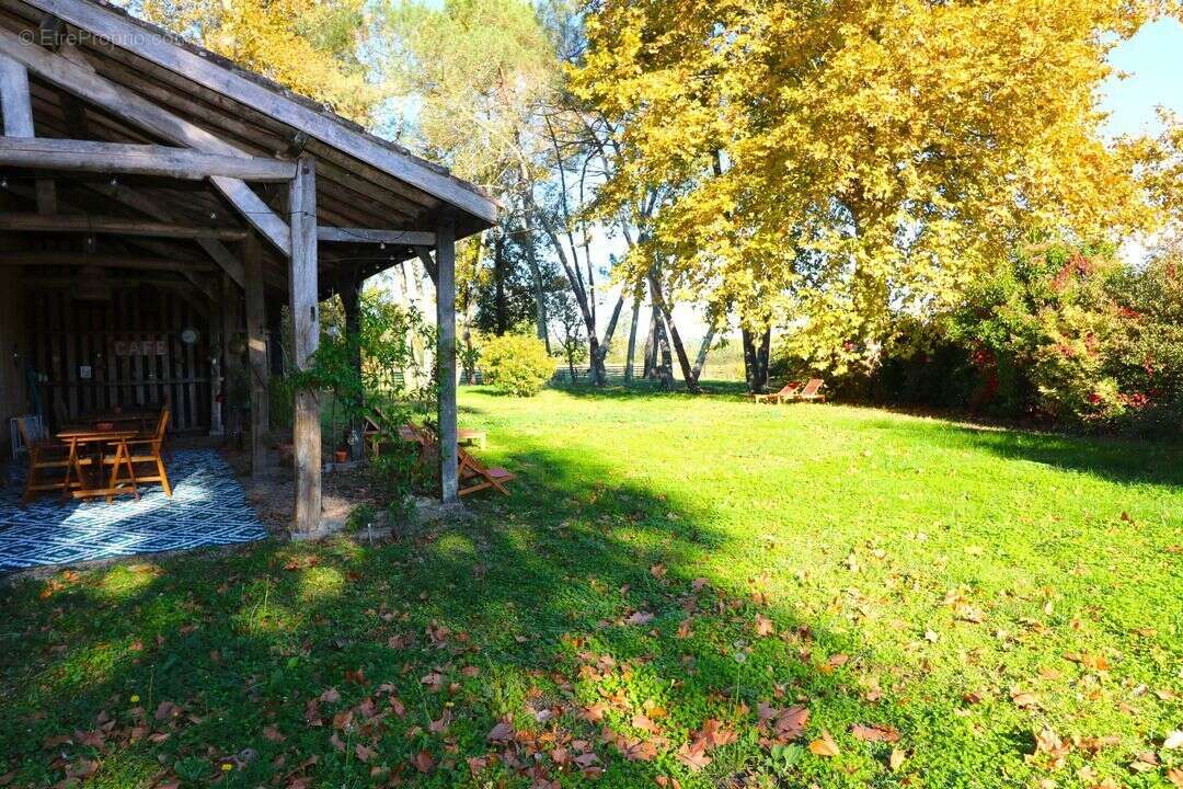 Maison à CASTELJALOUX