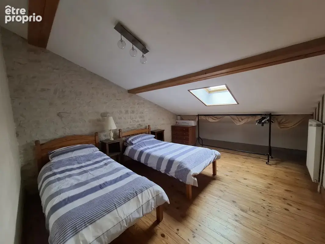 Maison 4 chambres impeccablement entretenue avec vue imprenable sur la campagne - photo 12