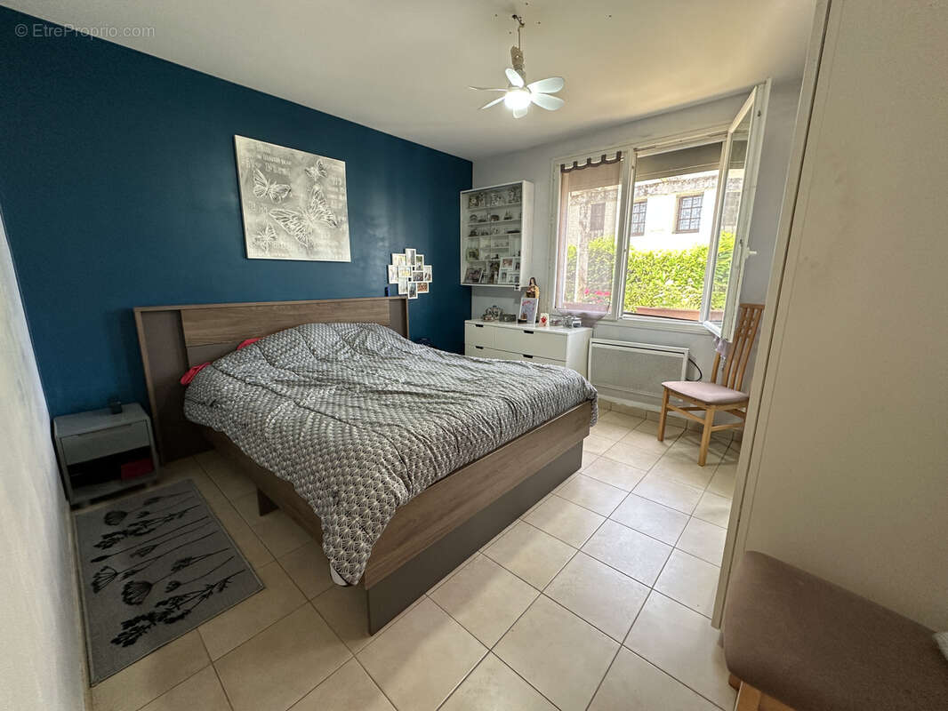 Maison à LA ROCHE-CHALAIS