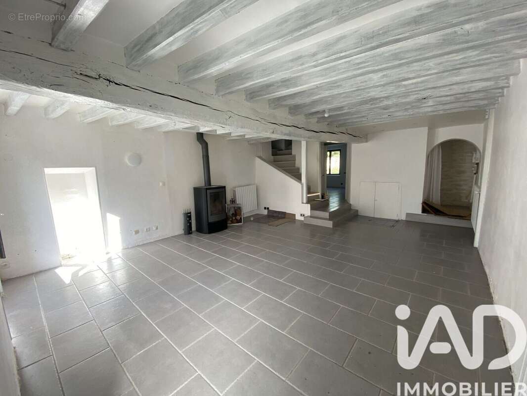 Photo 2 - Maison à DOUE