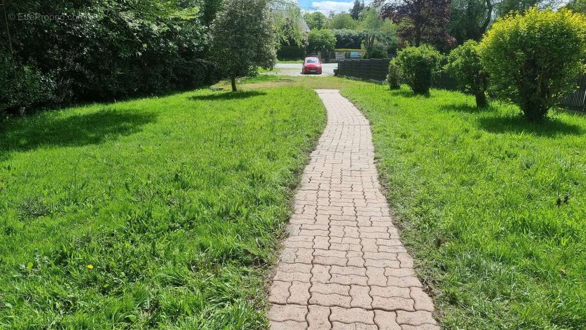 Maison à LE HAUT-CORLAY