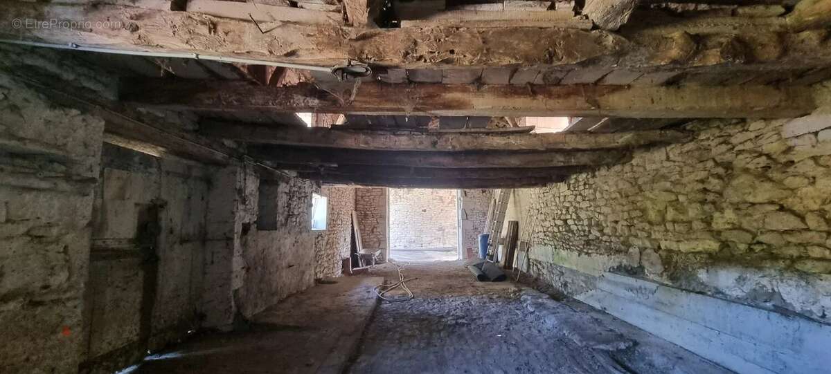 Grange en pierre - photo 6