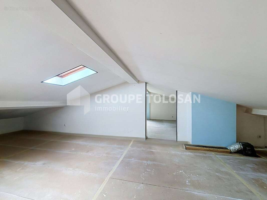 Saint-orens centre - photo 12