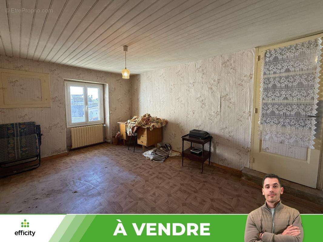 Maison à BIARD