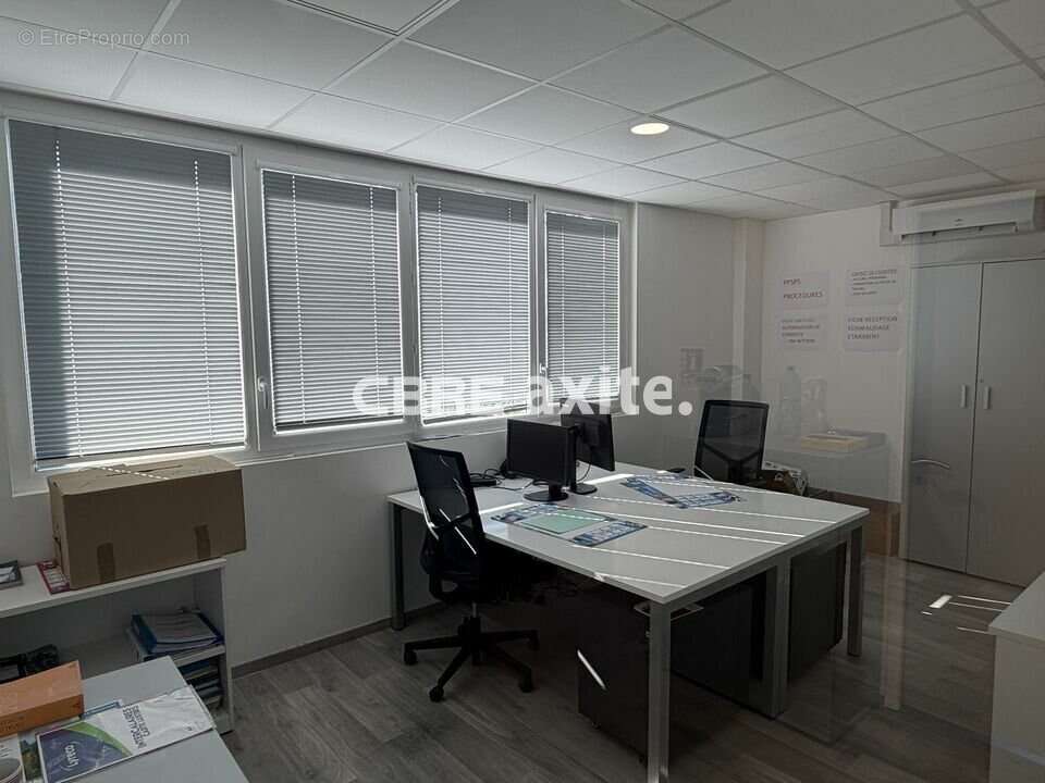 307 m² à Mery  - photo 7