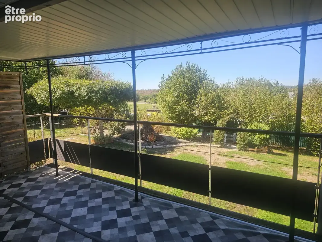 Maison mitoyenne à Etalans - photo 4