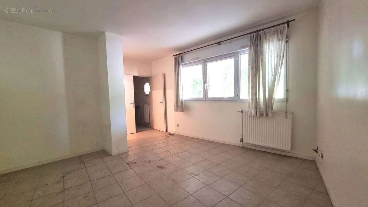 Appartement à PLAISIR