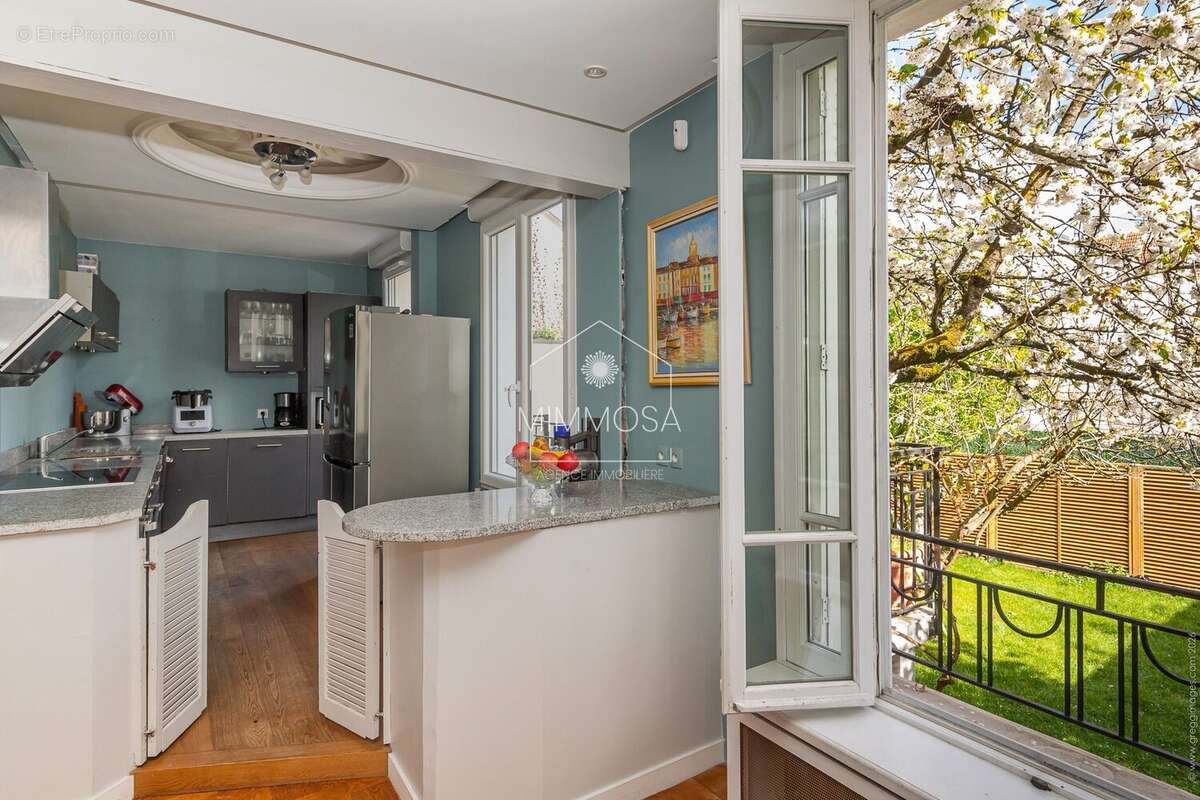 Maison à LES PAVILLONS-SOUS-BOIS