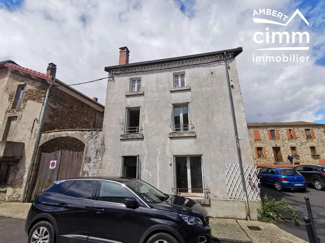 Maison à SAINT-ALYRE-D&#039;ARLANC