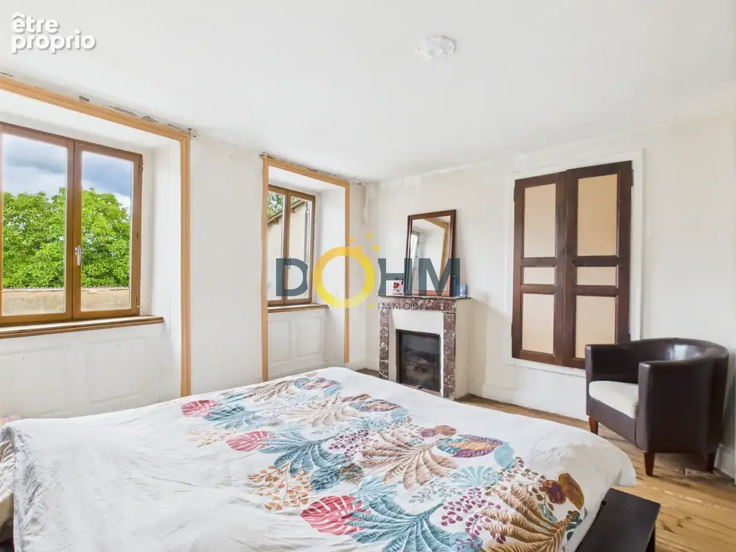 A vendre maison de bourg avec jardin et garage - photo 7