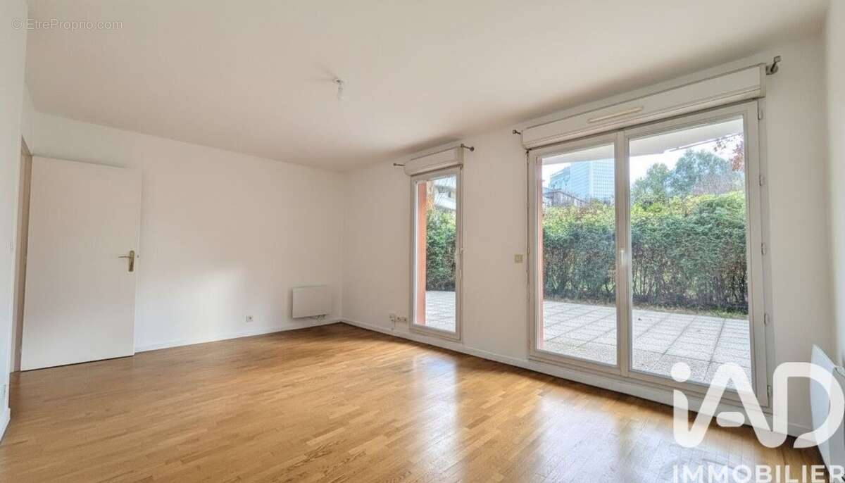 Photo 2 - Appartement à SAINT-DENIS