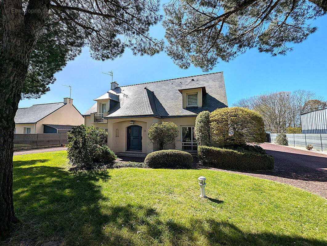 Maison à PONTCHATEAU