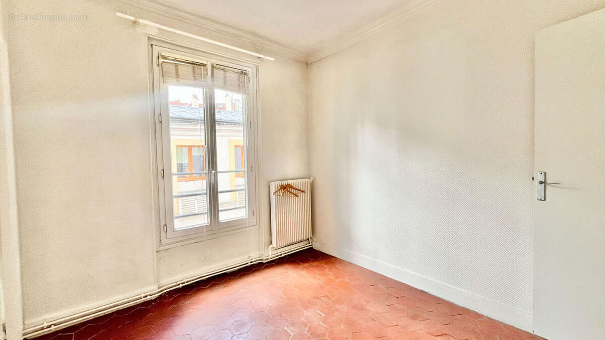 Appartement à PARIS-20E