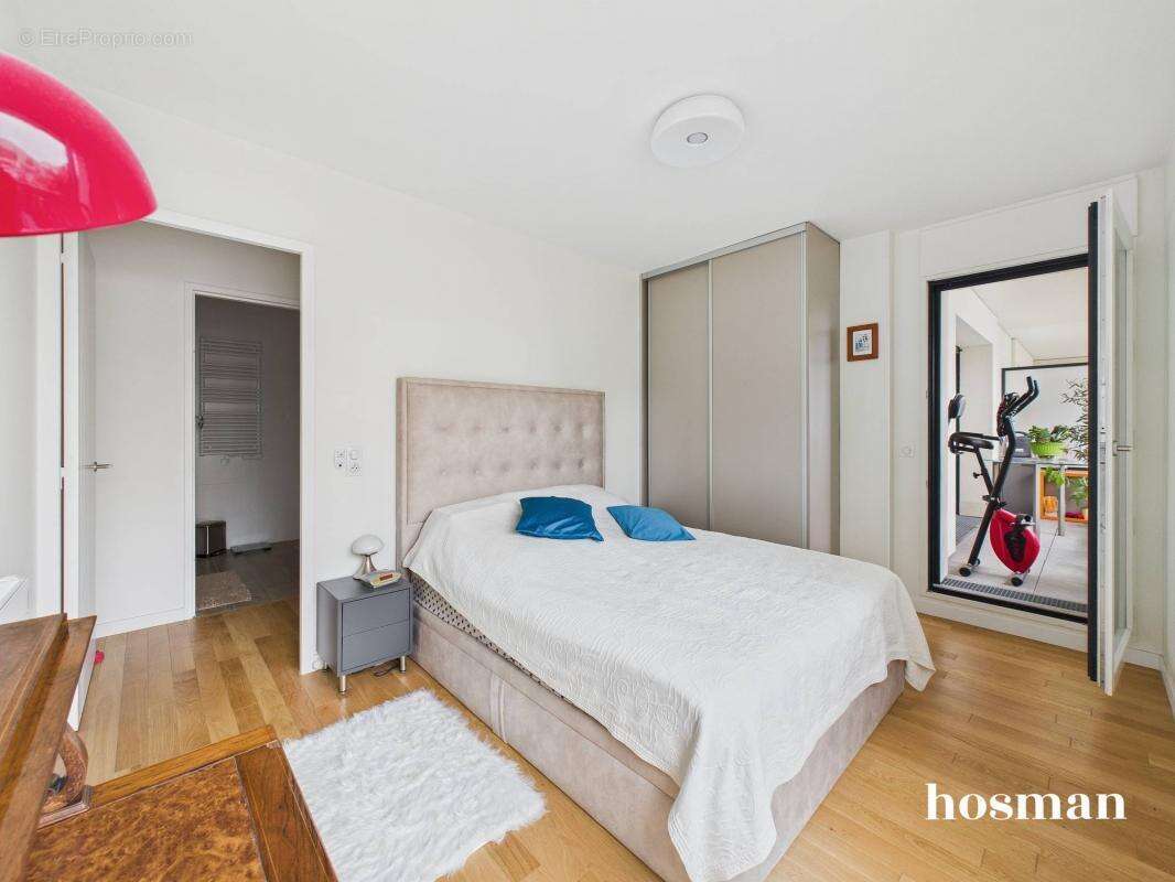 Appartement à LEVALLOIS-PERRET