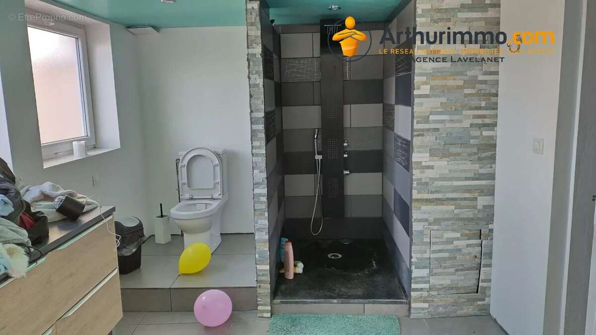 Maison à LAROQUE-D'OLMES