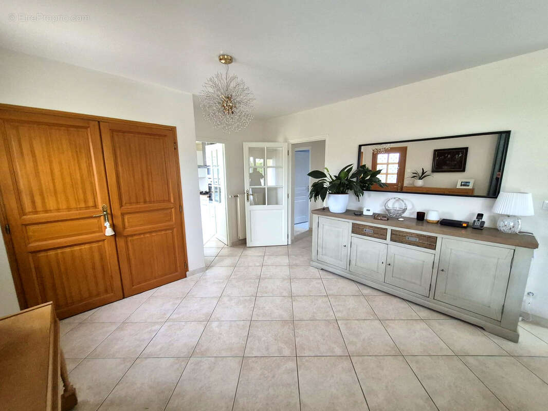 Maison à ROSIERES-PRES-TROYES