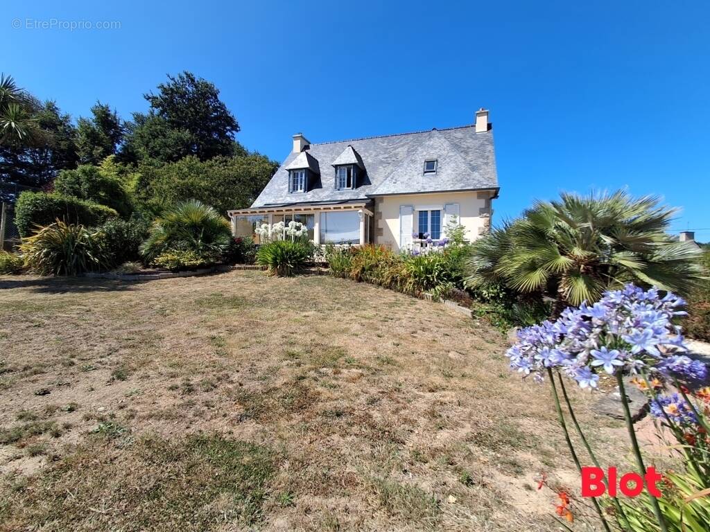 Maison à CHATEAUNEUF-D'ILLE-ET-VILAINE