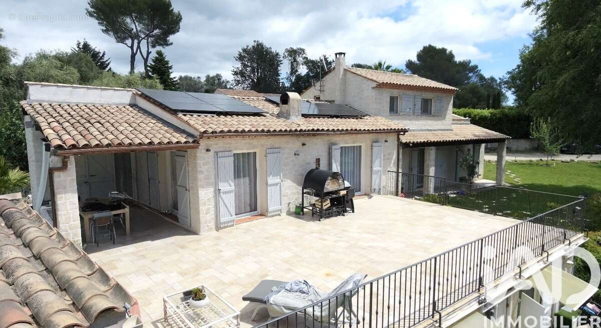 Photo 3 - Maison à TOURRETTES-SUR-LOUP