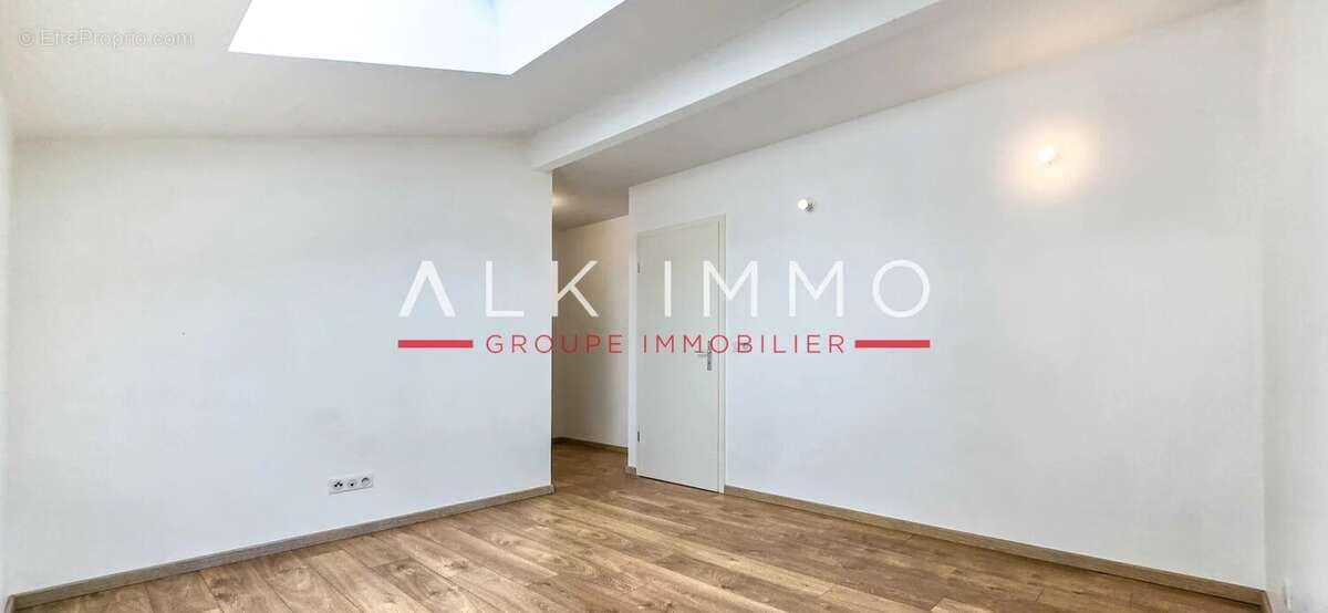 Appartement T5 - 106 m2 - photo 3