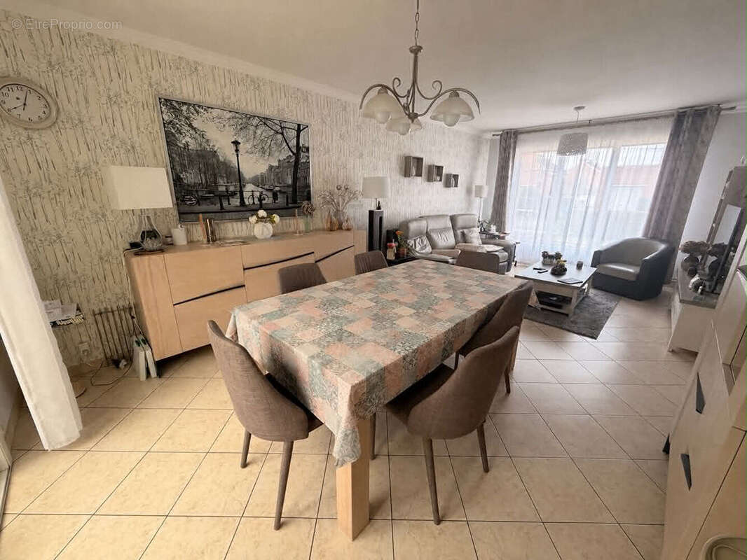 Maison à PETITE-FORET