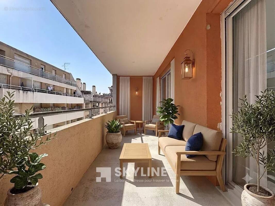 Appartement à MARSEILLE-3E