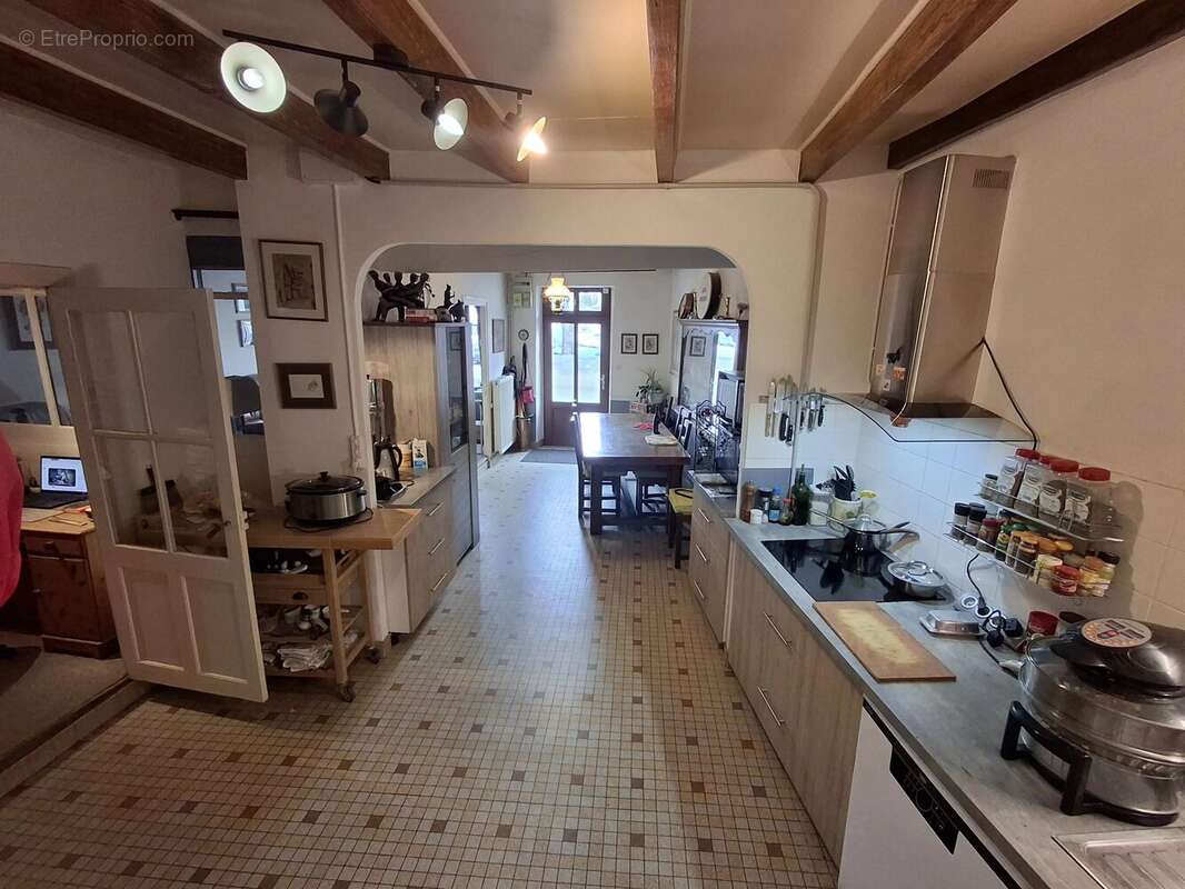 Maison à AVAILLES-LIMOUZINE