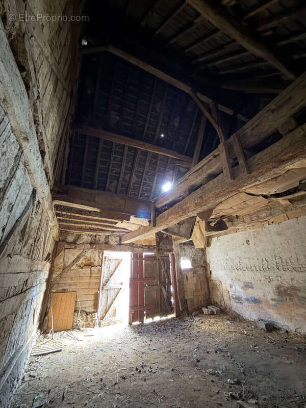 Appartement à BROU
