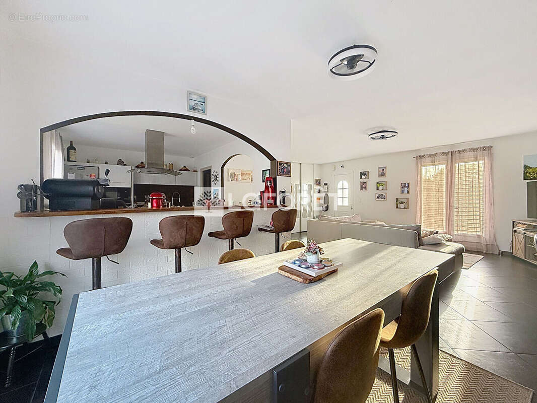 Maison à SAINT-PIERRE-D'OLERON