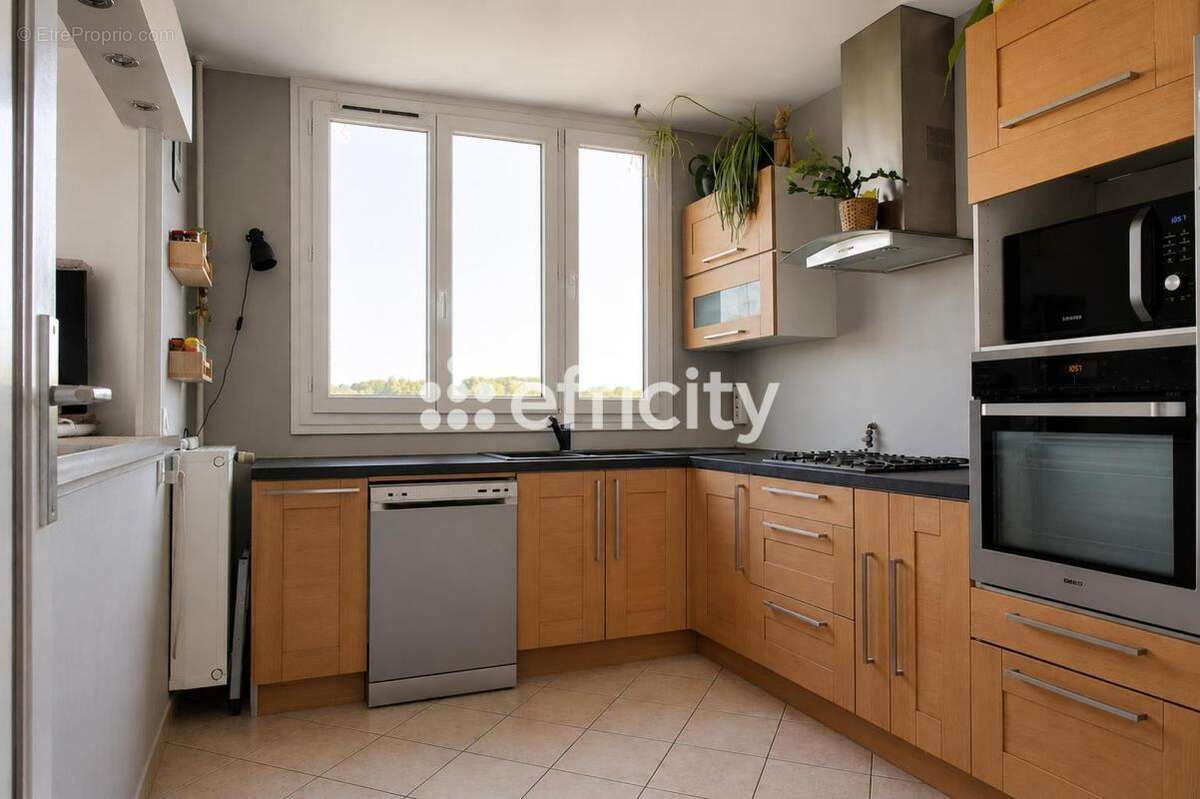 Appartement à CHELLES